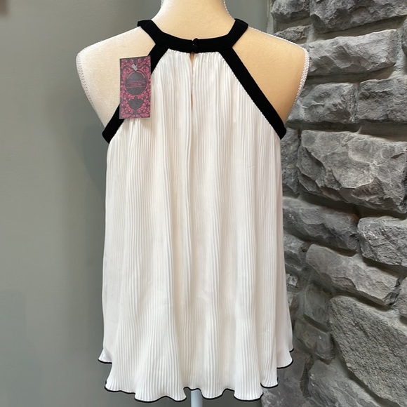Dora Landa halter blouse, cream/black, size S, NWT - Picture 4 of 9